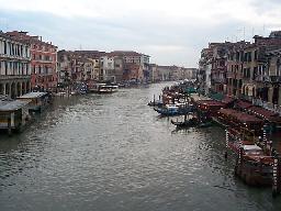 Main canal as seen from the Ponte di Rialto.