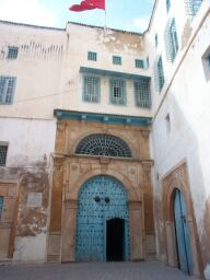 The door to the Dar Ben Abdallah museum.