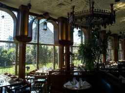 Breakfast beneath the pyramids.